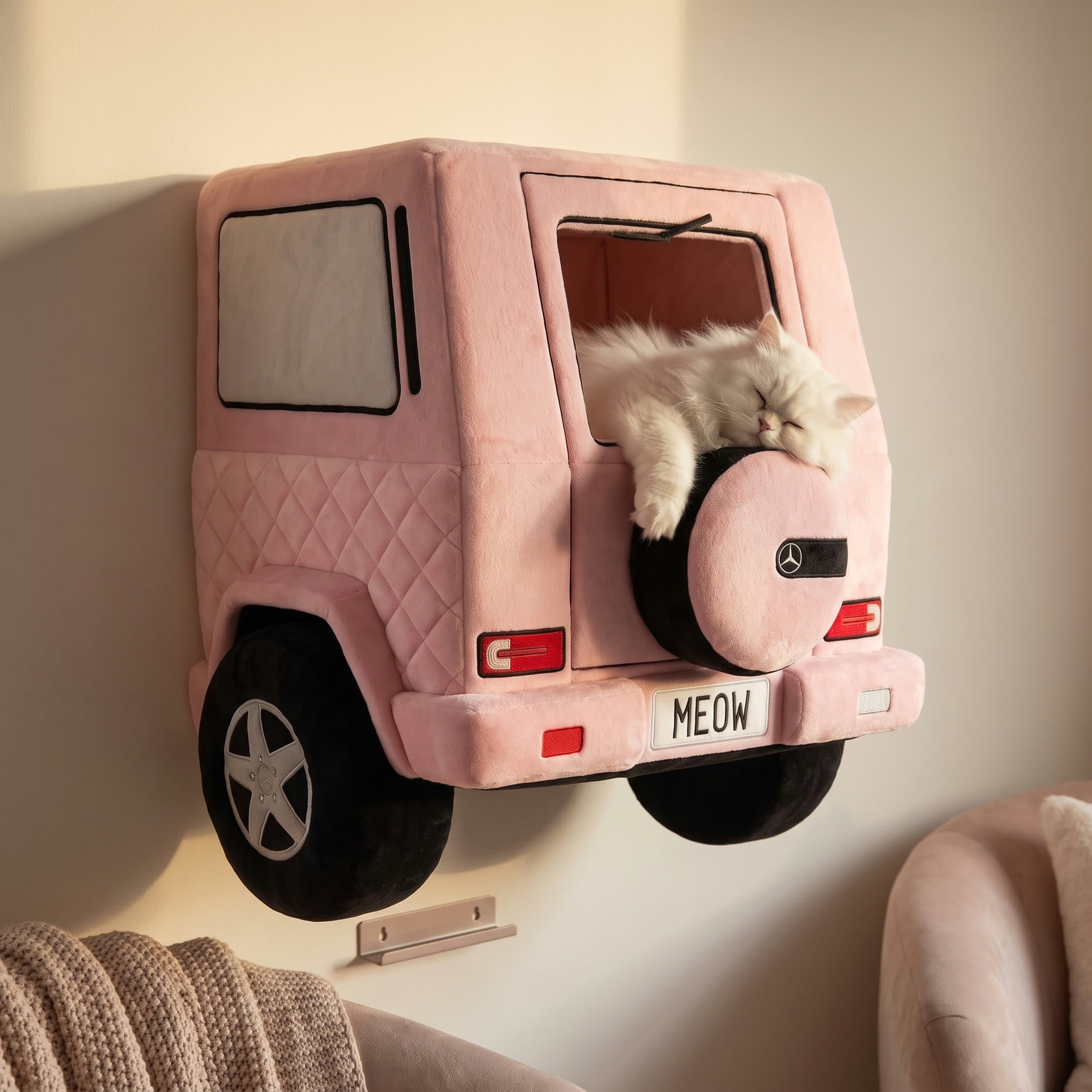 Roost Cruiser — Wall-Mounted Cat Bed
